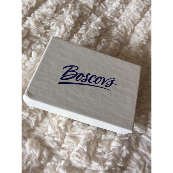 NWOT Sterling Silver Heart Necklace - Picture 4 of 4